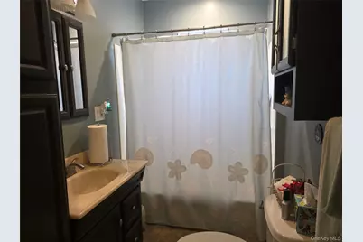 1405 Ohio Avenue, Bay Shore, NY 11706 - Photo 19