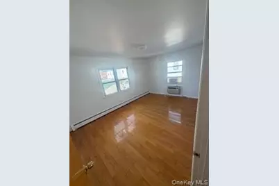 9207 Avenue K, Brooklyn, NY 11236 - Photo 5