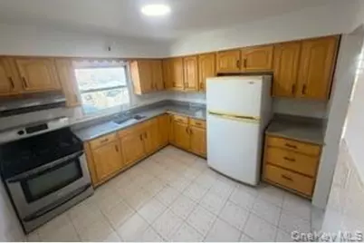 9207 Avenue K, Brooklyn, NY 11236 - Photo 3