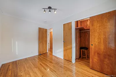 [Address not provided], Bohemia, NY 11716 - Photo 9