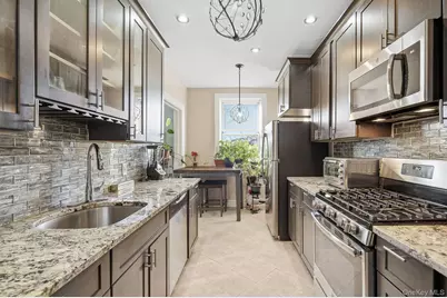 445 Gramatan Avenue #GD1, Mount Vernon, NY 10552 - Photo 7