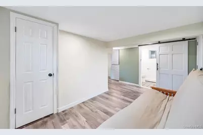 62 Forest Avenue, Lake Grove, NY 11755 - Photo 27