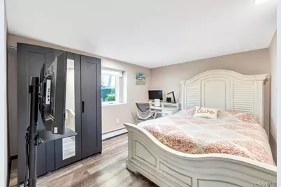 62 Forest Avenue, Lake Grove, NY 11755 - Photo 23