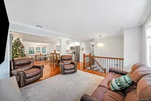 62 Forest Ave, Lake Grove, NY 11755 - Photo 7