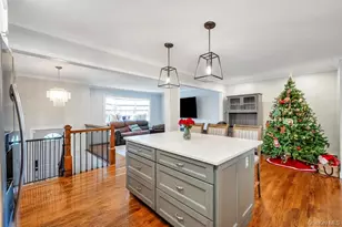 62 Forest Ave, Lake Grove, NY 11755 - Photo 15