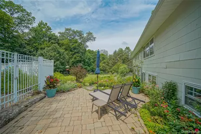 12 Capri Drive, Spring Valley, NY 10977 - Photo 25