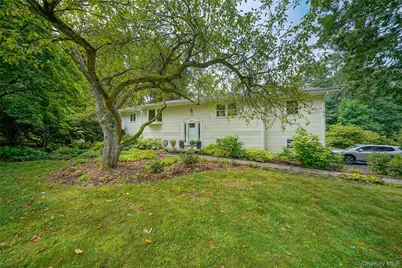 12 Capri Drive, Spring Valley, NY 10977 - Photo 35