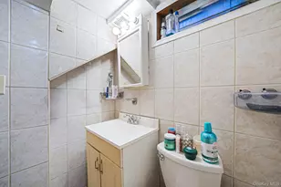 146 Terrace Ave, Elmont, NY 11003 - Photo 13