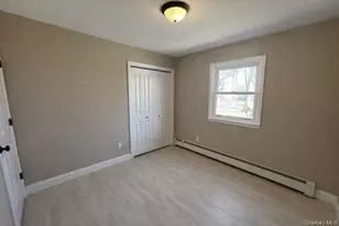 78 Juniper Ave, Ronkonkoma, NY 11779 - Photo 9