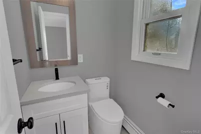 78 Juniper Avenue, Ronkonkoma, NY 11779 - Photo 13