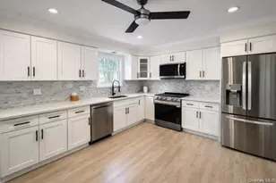 78 Juniper Ave, Ronkonkoma, NY 11779 - Photo 3