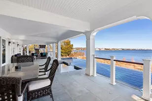 17 Ludlow Ln, Hampton Bays, NY 11946 - Photo 21