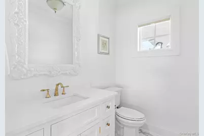 17 Ludlow Lane, Hampton Bays, NY 11946 - Photo 41