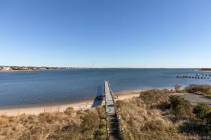 17 Ludlow Ln, Hampton Bays, NY 11946 - Photo 39