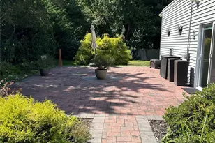 280 Terry Rd, Smithtown, NY 11787 - Photo 35