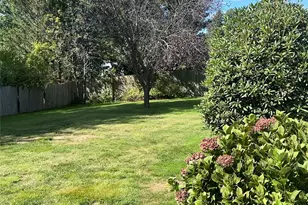 280 Terry Rd, Smithtown, NY 11787 - Photo 37