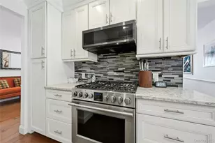 280 Terry Rd, Smithtown, NY 11787 - Photo 15