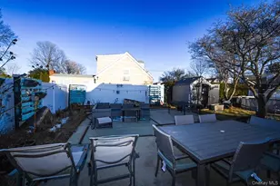 1761 Grant Ave, East Meadow, NY 11554 - Photo 19