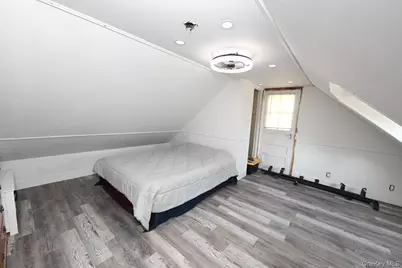 1761 Grant Avenue, East Meadow, NY 11554 - Photo 11