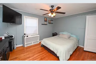 1761 Grant Avenue, East Meadow, NY 11554 - Photo 7