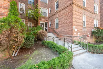 2552 E 7 Street #1H, Brooklyn, NY 11235 - Photo 1