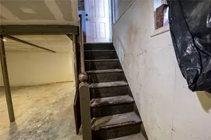 112-05 180th St, Jamaica, NY 11433 - Photo 31