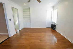 112-05 180th St, Jamaica, NY 11433 - Photo 17