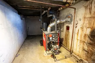 112-05 180th St, Jamaica, NY 11433 - Photo 41