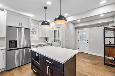 78 E Maltbie Avenue, Suffern, NY 10901 - Photo 9