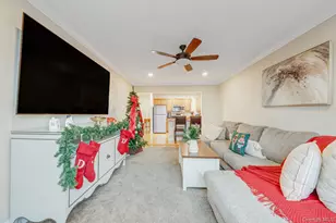 124 Smith St, Freeport, NY 11520 - Photo 11