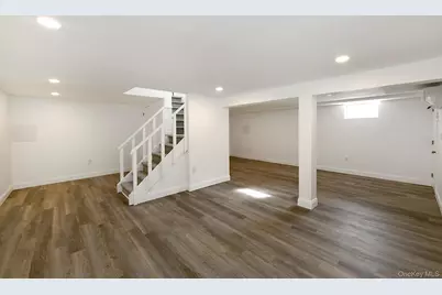 34 Warner Road, Huntington, NY 11743 - Photo 35