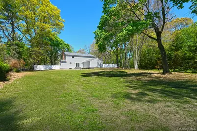 34 Warner Road, Huntington, NY 11743 - Photo 47