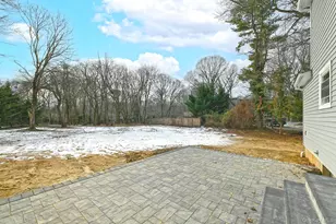 34 Warner Rd, Huntington, NY 11743 - Photo 45