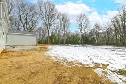 34 Warner Road, Huntington, NY 11743 - Photo 35