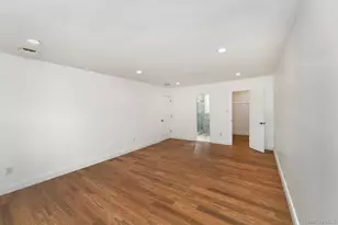 34 Warner Rd, Huntington, NY 11743 - Photo 29