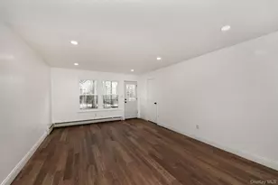 34 Warner Rd, Huntington, NY 11743 - Photo 9