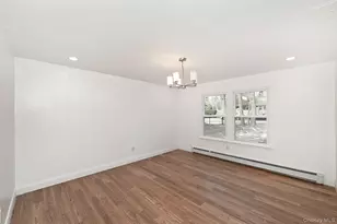 34 Warner Rd, Huntington, NY 11743 - Photo 23