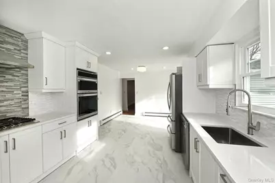 34 Warner Road, Huntington, NY 11743 - Photo 15