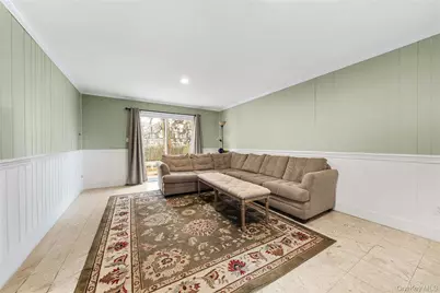 64 Wright Avenue, Deer Park, NY 11729 - Photo 13