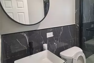 194-14 115th Rd, Saint Albans, NY 11412 - Photo 3