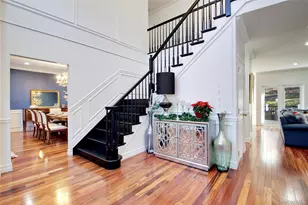 50 Davis Ln, Roslyn, NY 11576 - Photo 3