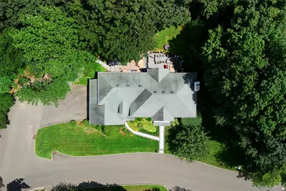 50 Davis Lane, Roslyn, NY 11576 - Photo 31