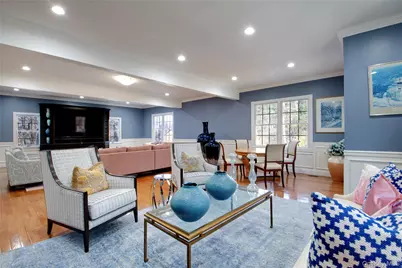 50 Davis Lane, Roslyn, NY 11576 - Photo 11