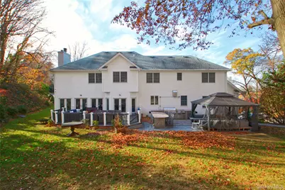 50 Davis Lane, Roslyn, NY 11576 - Photo 25