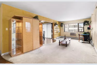 210 Fulton Street #1A, Farmingdale, NY 11735 - Photo 3