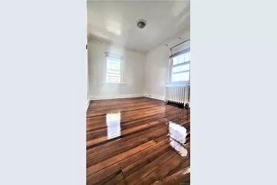 290 Roberts Avenue, Yonkers, NY 10703 - Photo 33