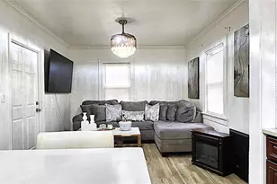 290 Roberts Ave, Yonkers, NY 10703 - Photo 3