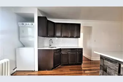 290 Roberts Avenue, Yonkers, NY 10703 - Photo 25