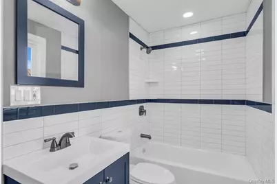 31-33 Burr Avenue, Hempstead, NY 11550 - Photo 5