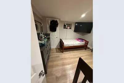 613 Adams Avenue, Hempstead, NY 11552 - Photo 29